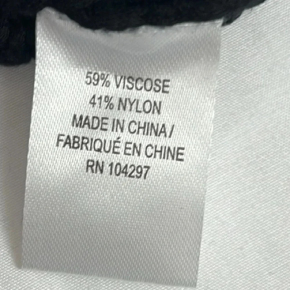 Milly New Women’s Large Black Cropped Italian Pullover Sweater - Picture 6 of 10